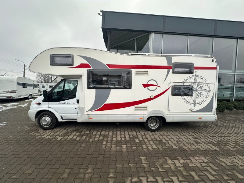 Samochód kempingowy ROLLER TEAM Autoroller 7maxi 6-os.