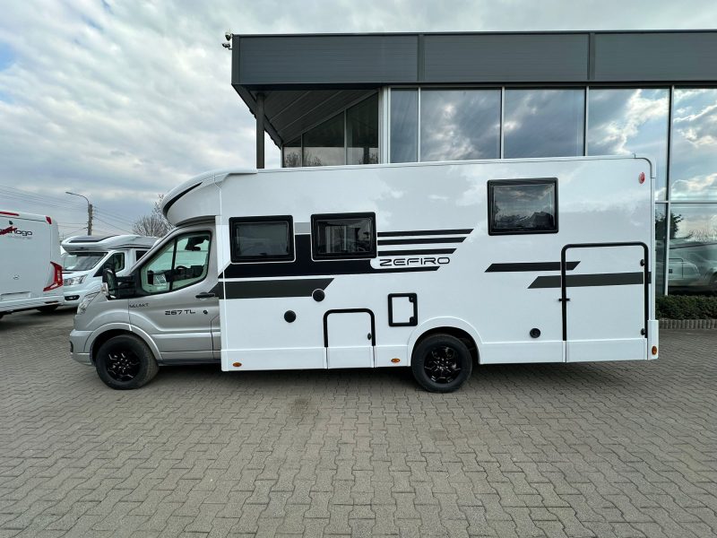 SAMOCHÓD KEMPINGOWY ROLLER TEAM ZEFIRO 267 TL - wersja zimowa